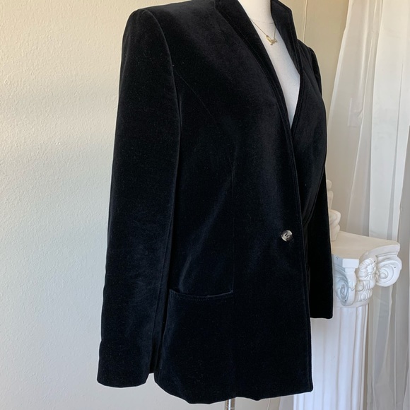 Carlisle couture designer velvet blazer! - Picture 2 of 4